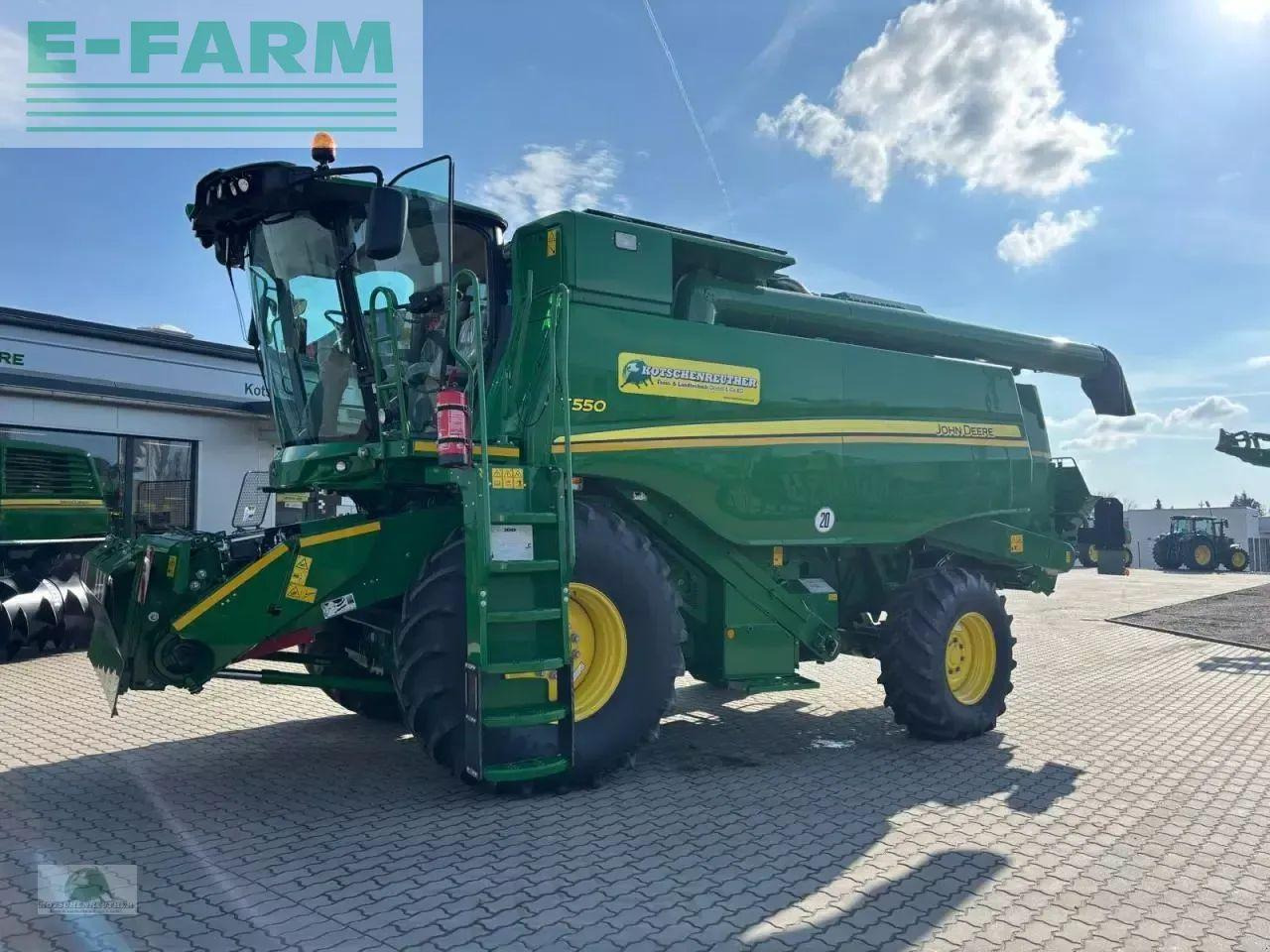 John Deere t550 - Ceifeira debulhadora: foto 1 John Deere t550 - Ceifeira debulhadora: foto 1