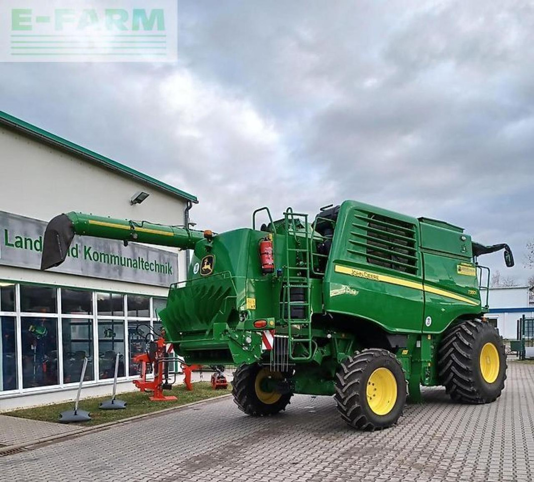 John Deere t550 hm - Ceifeira debulhadora: foto 3 John Deere t550 hm - Ceifeira debulhadora: foto 3