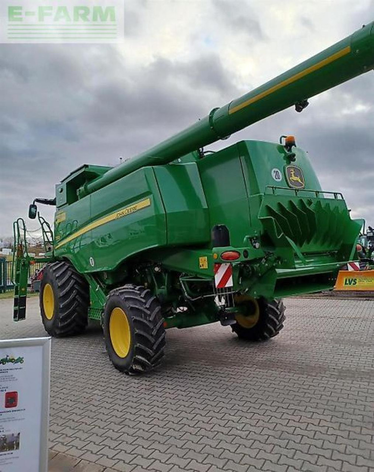 John Deere t550 hm - Ceifeira debulhadora: foto 4 John Deere t550 hm - Ceifeira debulhadora: foto 4