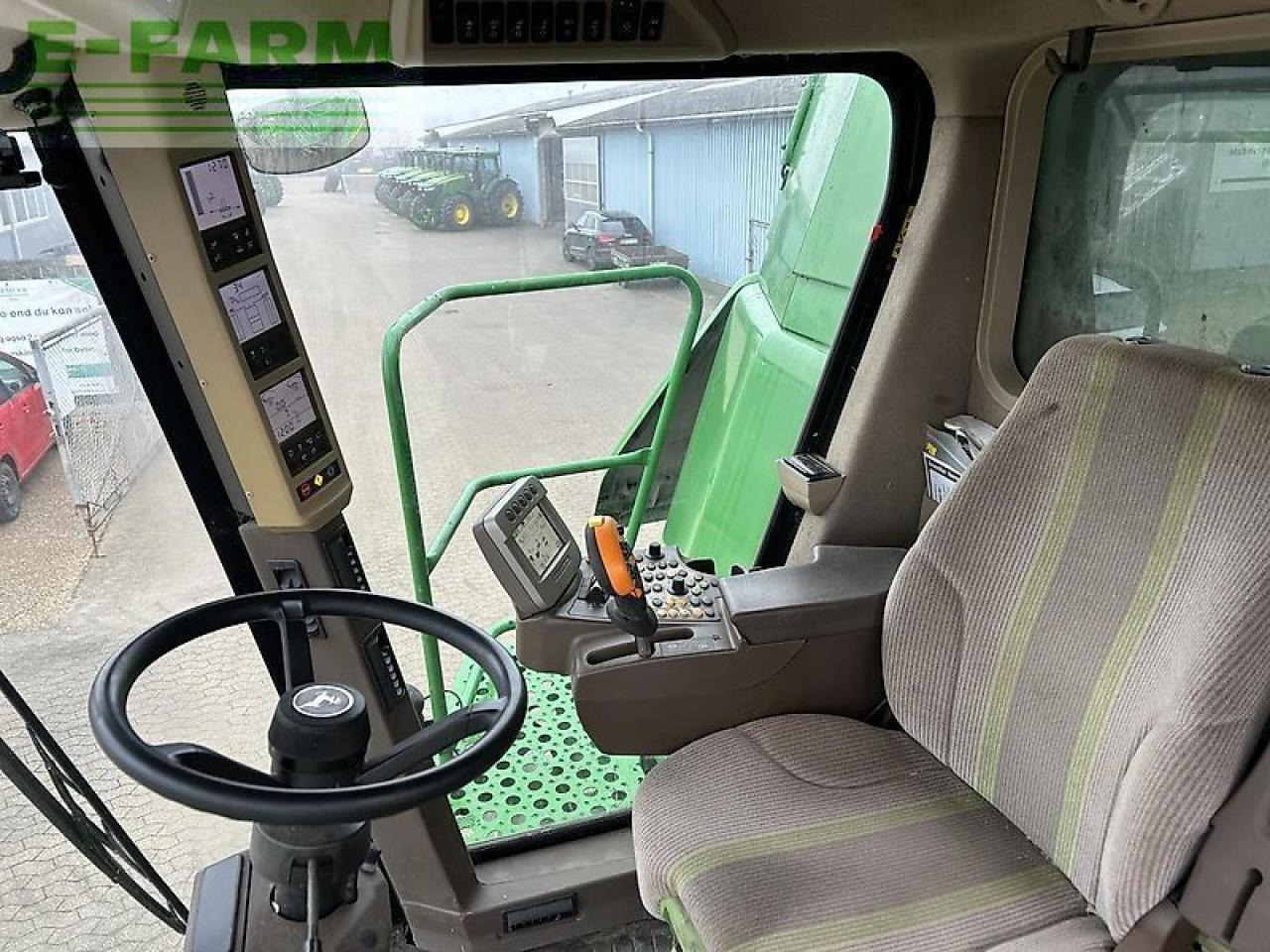 John Deere t660 - Ceifeira debulhadora: foto 3 John Deere t660 - Ceifeira debulhadora: foto 3