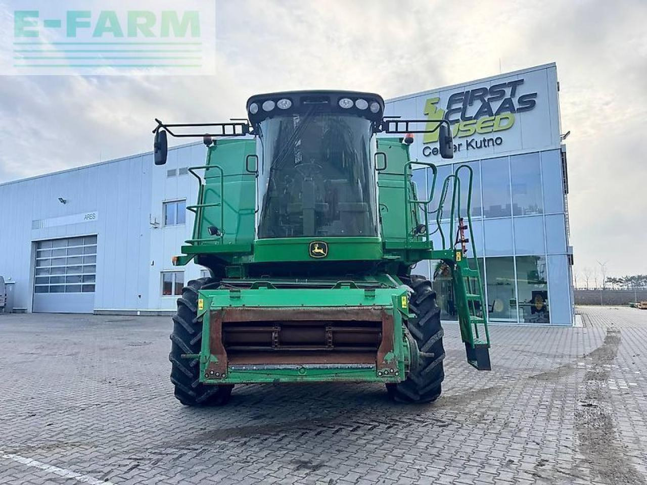 John Deere t670 - Ceifeira debulhadora: foto 2 John Deere t670 - Ceifeira debulhadora: foto 2