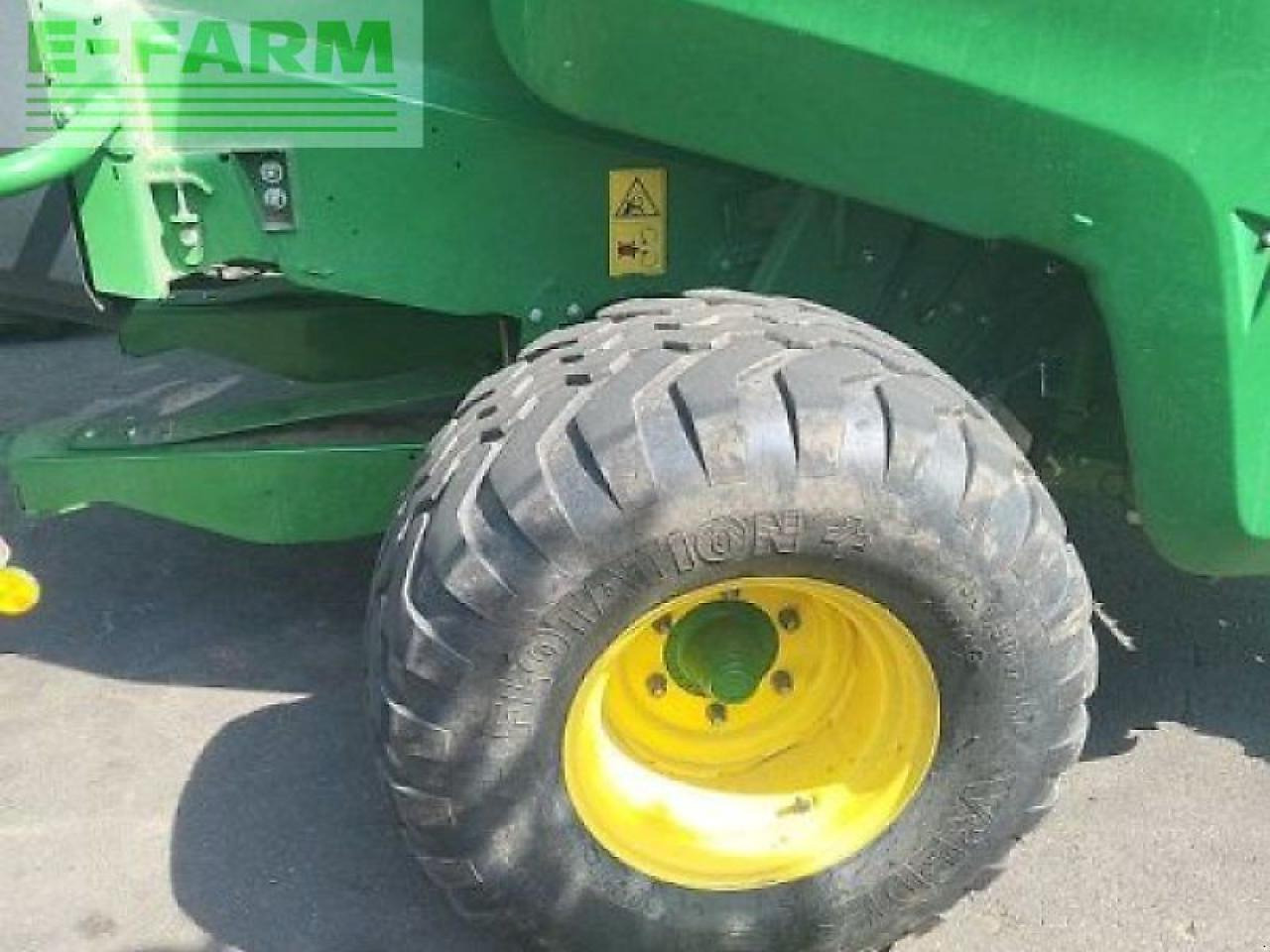 John Deere v 451 pm - Enfardadeira de fardos quadrados: foto 4 John Deere v 451 pm - Enfardadeira de fardos quadrados: foto 4