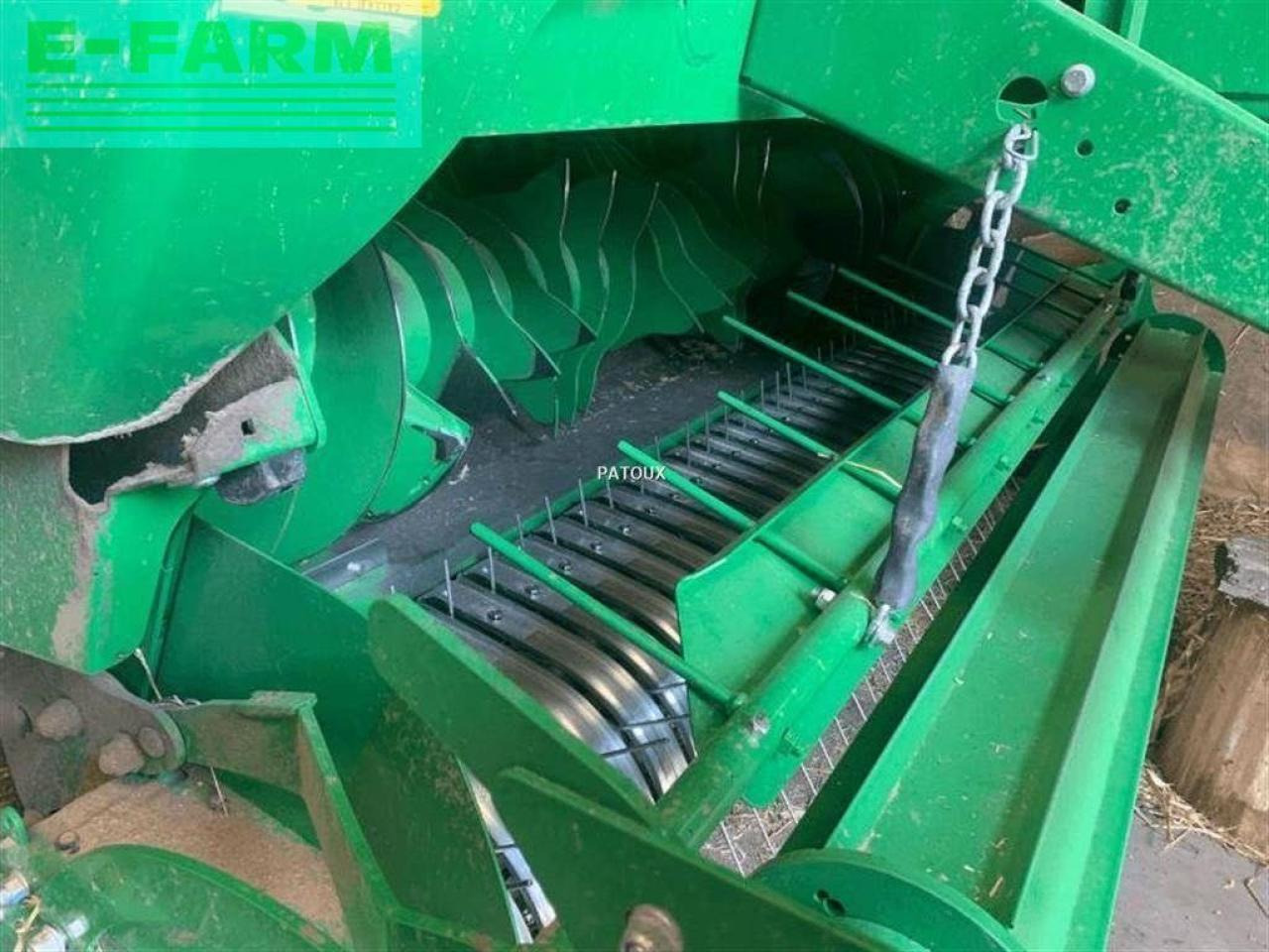 John Deere v461m - Enfardadeira de fardos quadrados: foto 2 John Deere v461m - Enfardadeira de fardos quadrados: foto 2