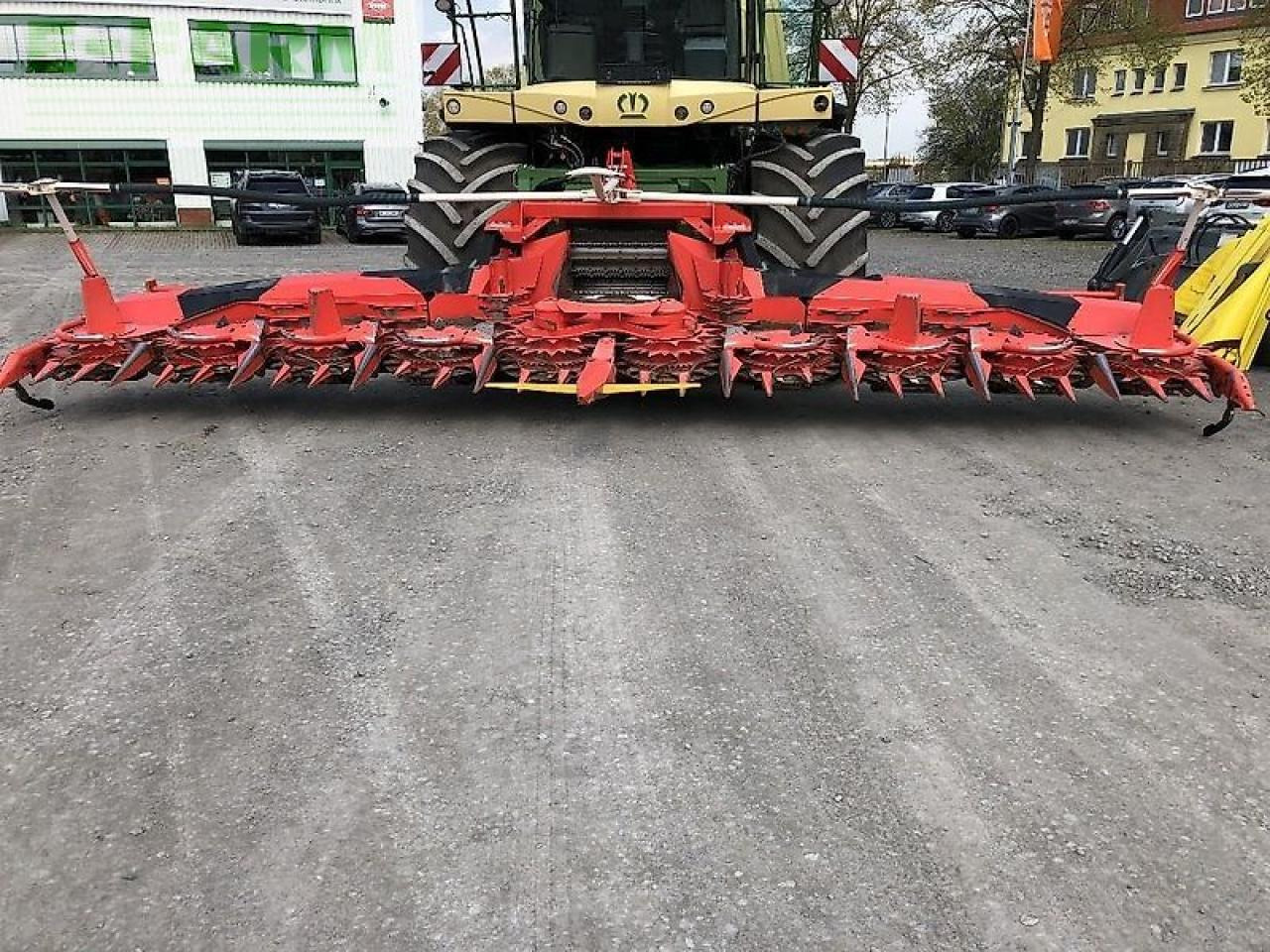 Kemper 375+ für krone bigx, my2020, eine saison gelaufen - Acessórios para Colhedora de forragem: foto 1 Kemper 375+ für krone bigx, my2020, eine saison gelaufen - Acessórios para Colhedora de forragem: foto 1