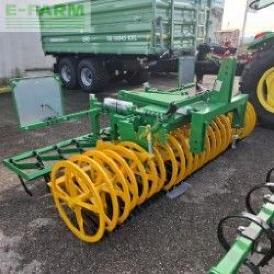 Kerner Messeregge - Grades de discos: foto 3 Kerner Messeregge - Grades de discos: foto 3