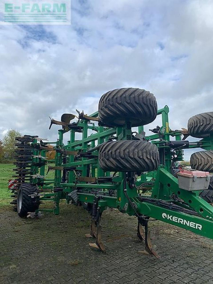 Kerner x4-520 - Cultivador: foto 1 Kerner x4-520 - Cultivador: foto 1