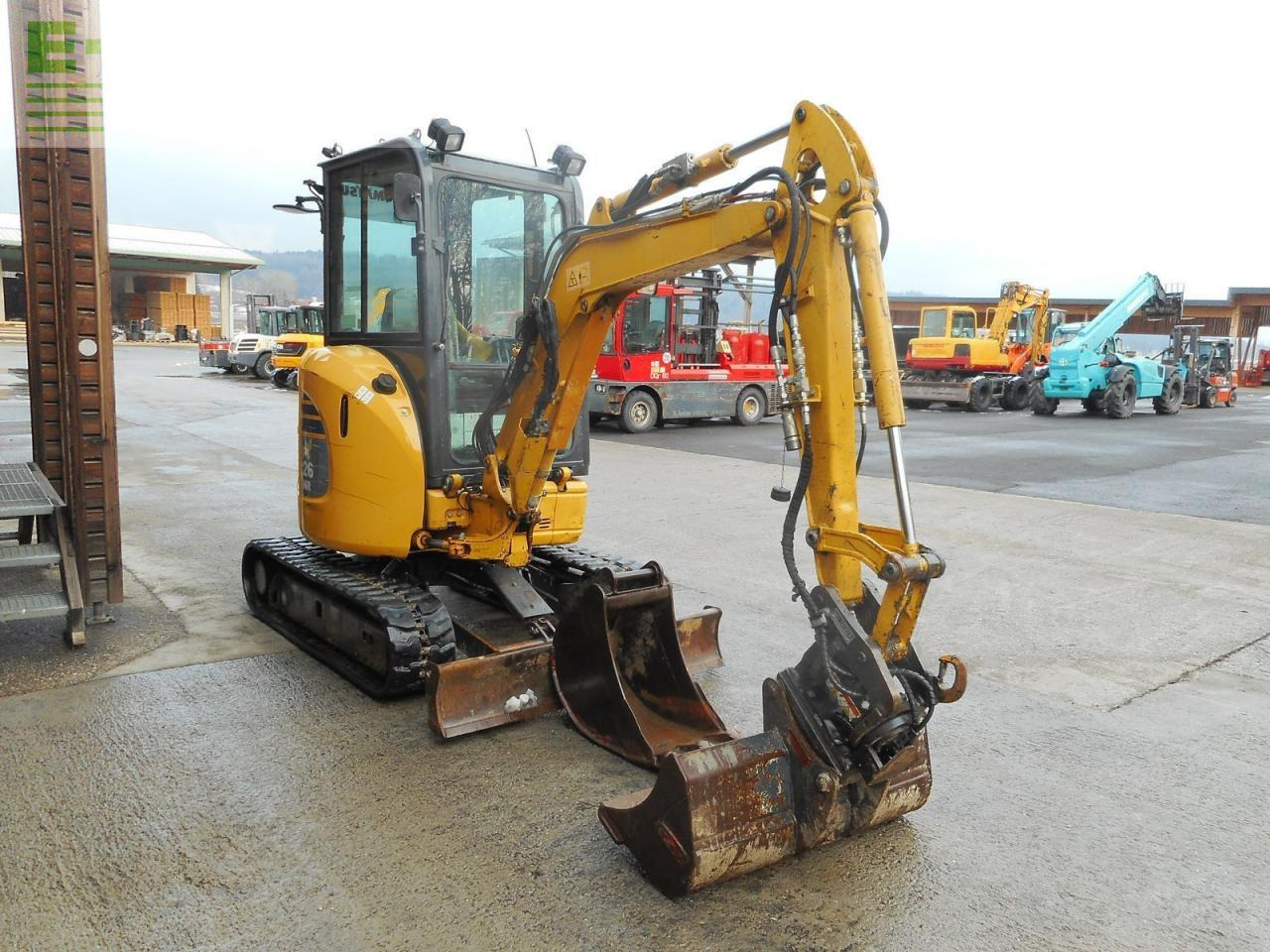 Komatsu pc 26mr-3 ( 2.710kg ) mit powertilt - Mini escavadeira: foto 5 Komatsu pc 26mr-3 ( 2.710kg ) mit powertilt - Mini escavadeira: foto 5