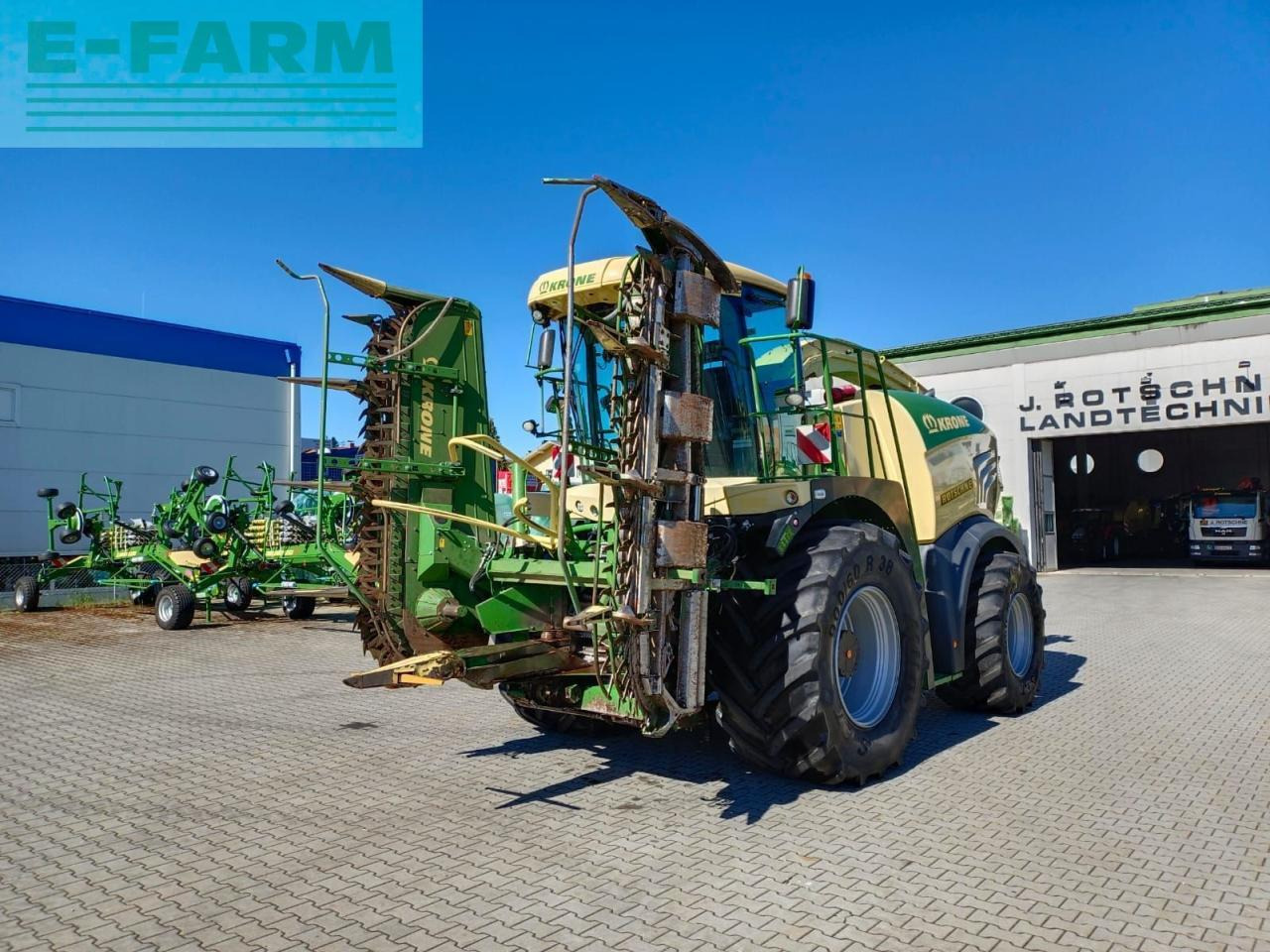 Krone big x 580 + easy flow 300s + easy collect 600-2 - Picadora de forragem automotriz: foto 4 Krone big x 580 + easy flow 300s + easy collect 600-2 - Picadora de forragem automotriz: foto 4