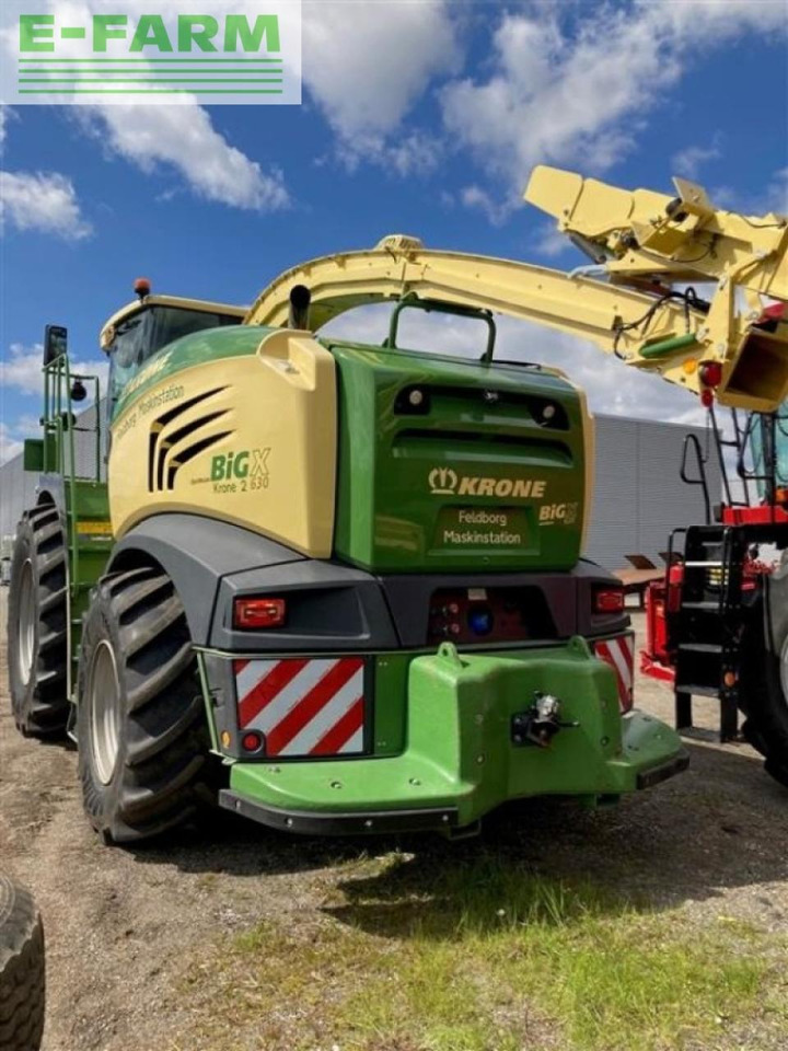 Krone big x 630 incl. 12rk majs bord og pick up - Acessórios para Colhedora de forragem: foto 4 Krone big x 630 incl. 12rk majs bord og pick up - Acessórios para Colhedora de forragem: foto 4