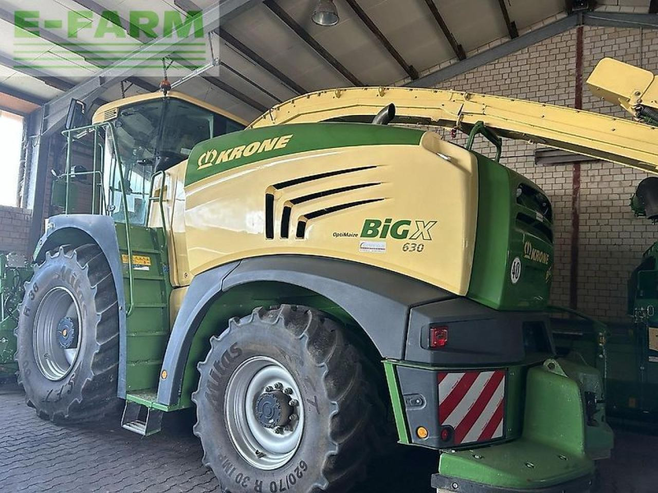 Krone bigx 630 - Picadora de forragem automotriz: foto 3 Krone bigx 630 - Picadora de forragem automotriz: foto 3
