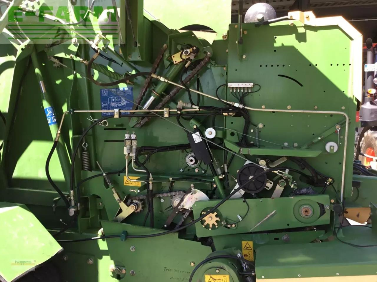 Krone combi pack 1500 mc - Enfardadeira de fardos quadrados: foto 5 Krone combi pack 1500 mc - Enfardadeira de fardos quadrados: foto 5