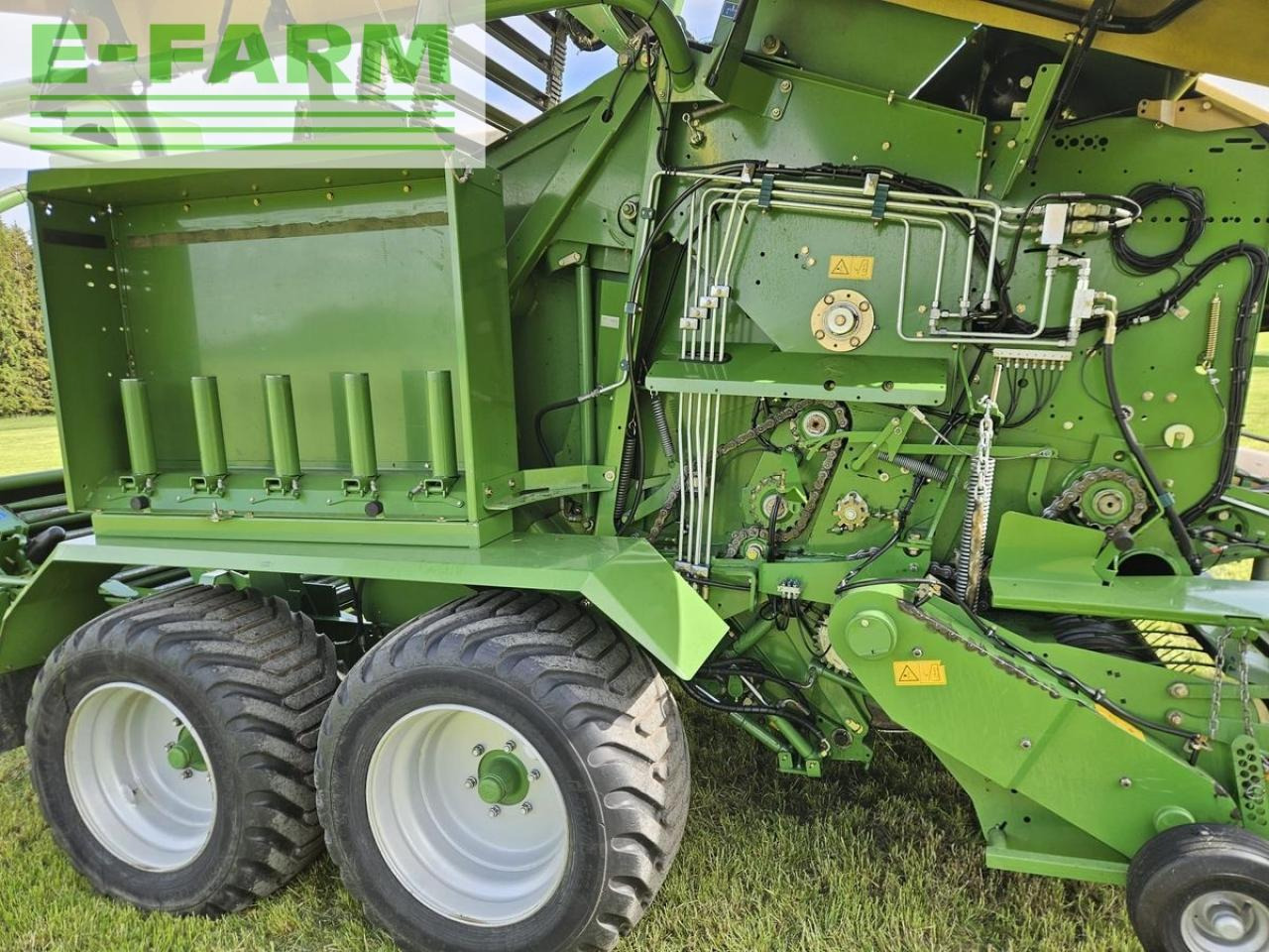 Enfardadeira de fardos quadrados Krone comprima cf 155 xc: foto 7