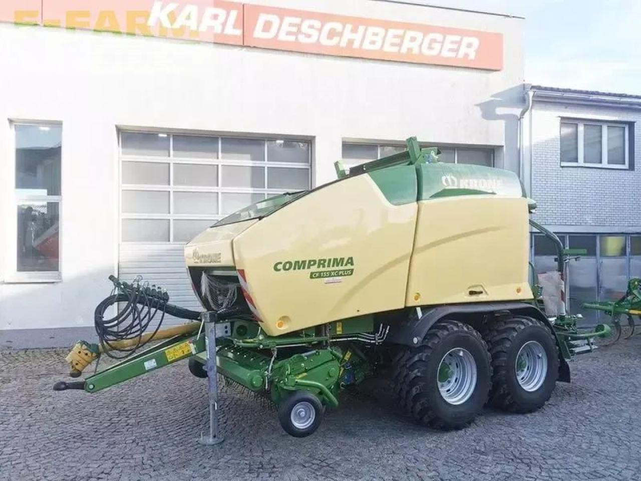 Krone comprima cf155 xc plus press-wickel-kombination - Enfardadeira de fardos quadrados: foto 1 Krone comprima cf155 xc plus press-wickel-kombination - Enfardadeira de fardos quadrados: foto 1