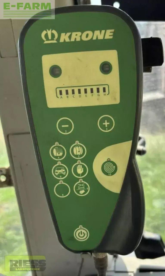 Krone comprima f 125 xc - Enfardadeira de fardos quadrados: foto 4 Krone comprima f 125 xc - Enfardadeira de fardos quadrados: foto 4