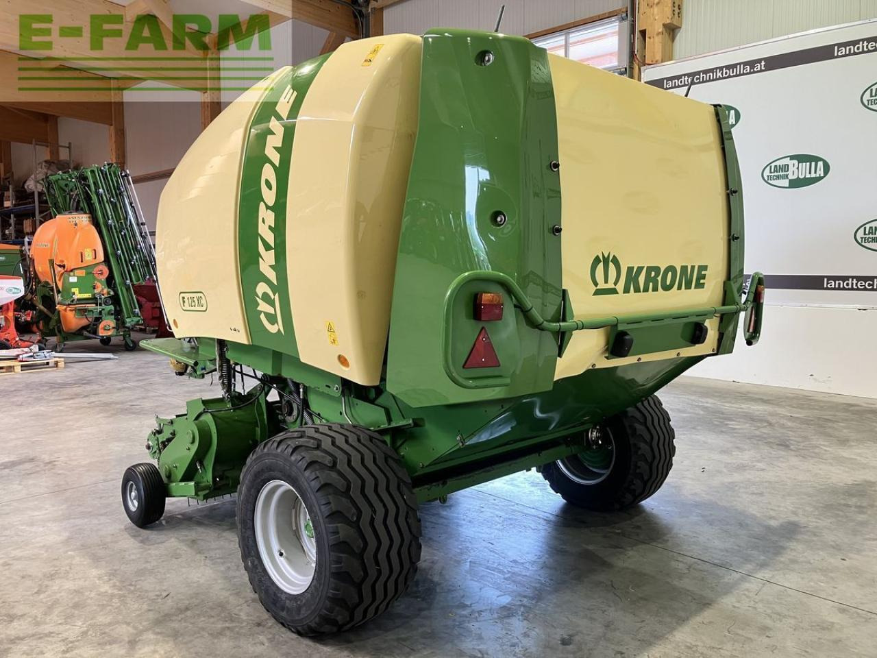 Krone comprima f 125 xc - Enfardadeira de fardos quadrados: foto 4 Krone comprima f 125 xc - Enfardadeira de fardos quadrados: foto 4