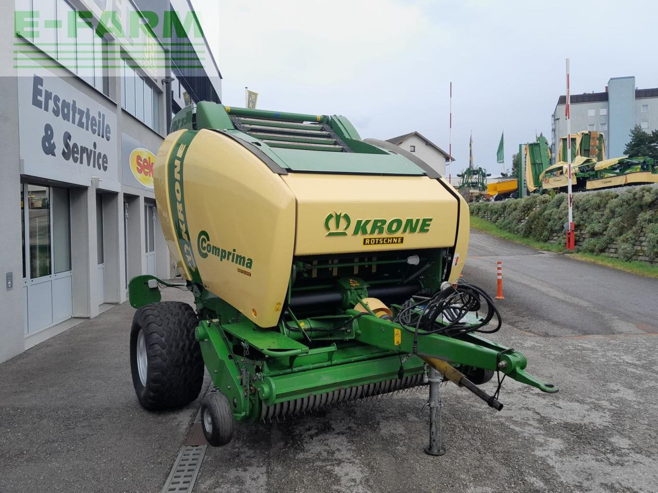 Enfardadeira de fardos quadrados Krone comprima v 150 xc: foto 11