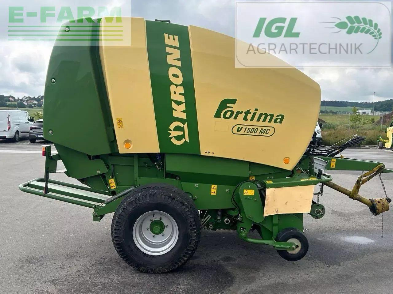 Krone fortima v 1500 mc - Enfardadeira de fardos quadrados: foto 1 Krone fortima v 1500 mc - Enfardadeira de fardos quadrados: foto 1