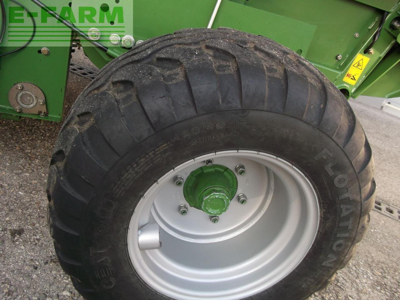 Krone fortima v 1500 multi cut - Enfardadeira de fardos quadrados: foto 3 Krone fortima v 1500 multi cut - Enfardadeira de fardos quadrados: foto 3
