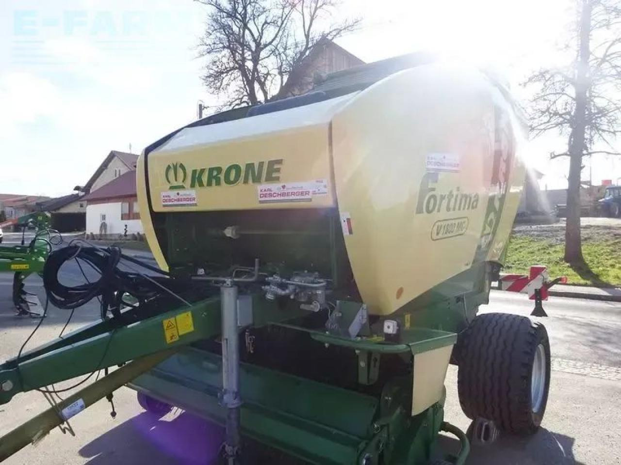 Krone fortima v 1800 mc rundballenpresse - Enfardadeira de fardos quadrados: foto 1 Krone fortima v 1800 mc rundballenpresse - Enfardadeira de fardos quadrados: foto 1