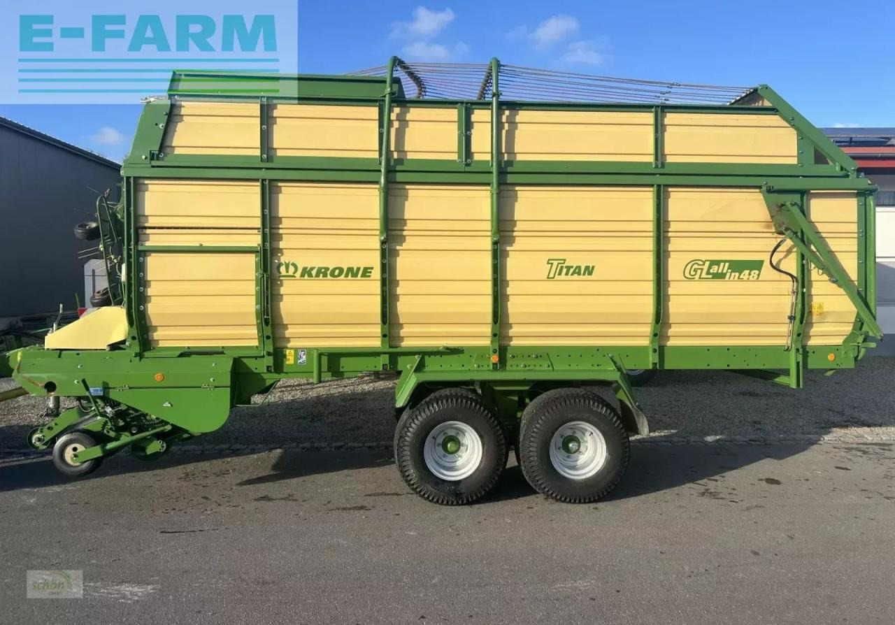 Krone titan 6/48 gl all in im guten zustand - mit zusätzlichen tasträdern hinter der pick-up - Autocarregadora: foto 2 Krone titan 6/48 gl all in im guten zustand - mit zusätzlichen tasträdern hinter der pick-up - Autocarregadora: foto 2