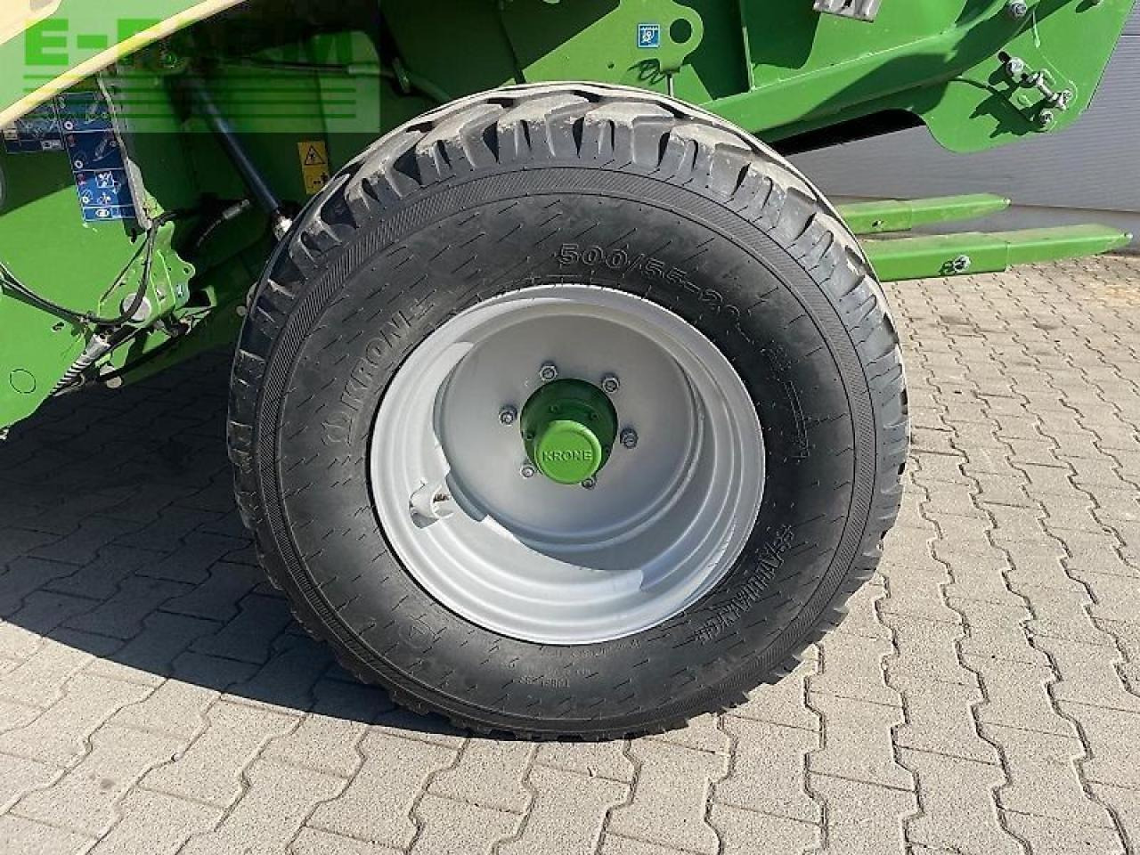 Enfardadeira de fardos quadrados Krone varipack v 165 xc: foto 9