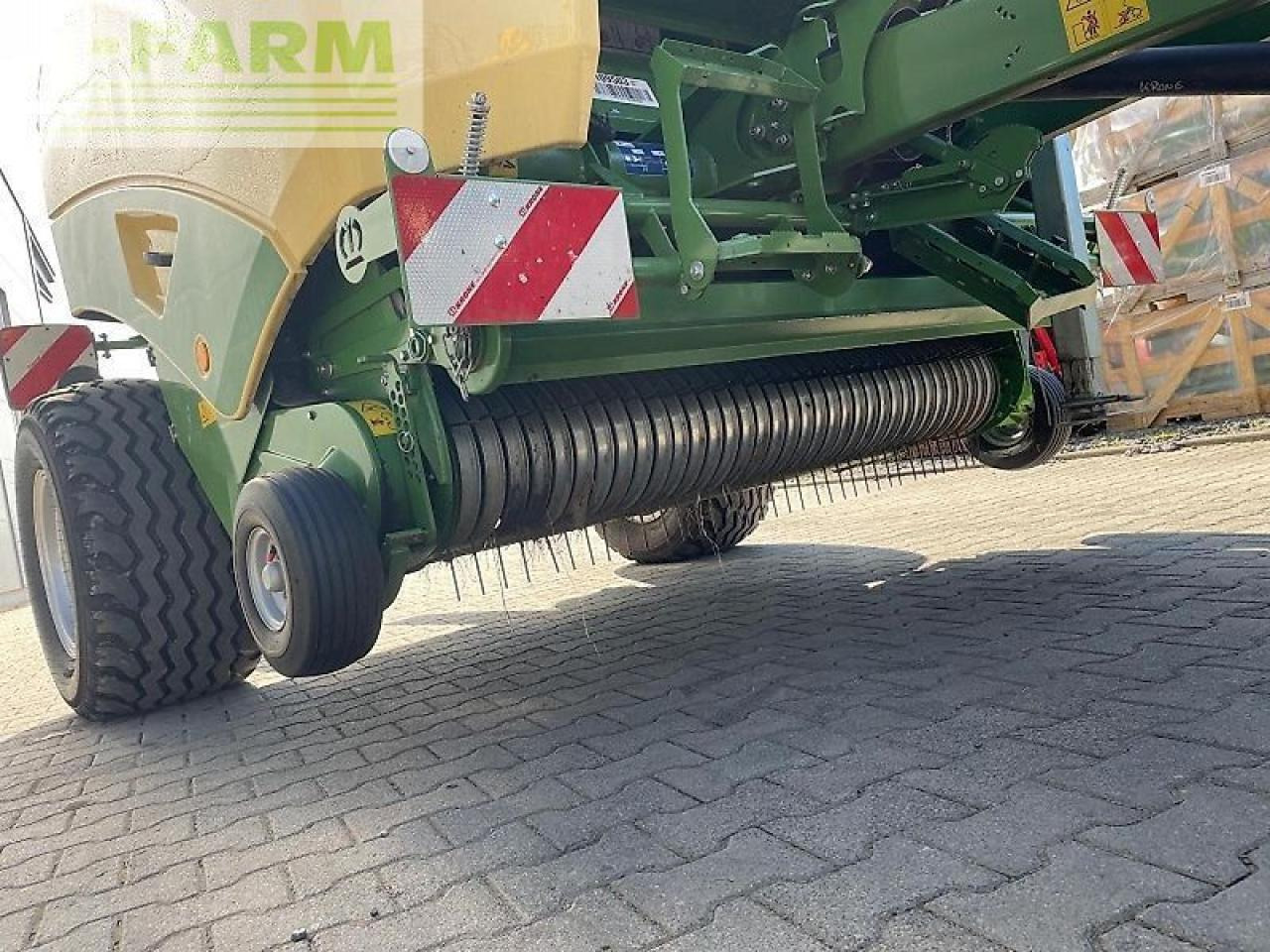Enfardadeira de fardos quadrados Krone varipack v 165 xc: foto 8