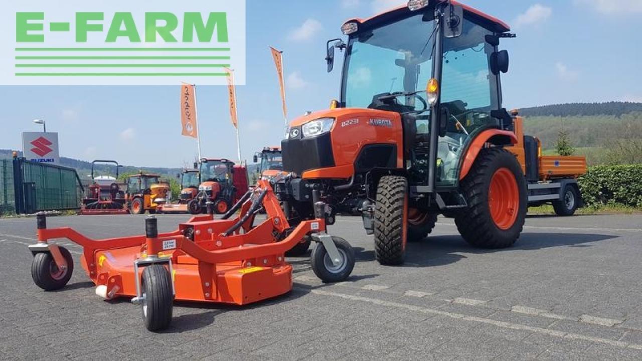 Kubota b2-231 h cab - Trator: foto 4 Kubota b2-231 h cab - Trator: foto 4