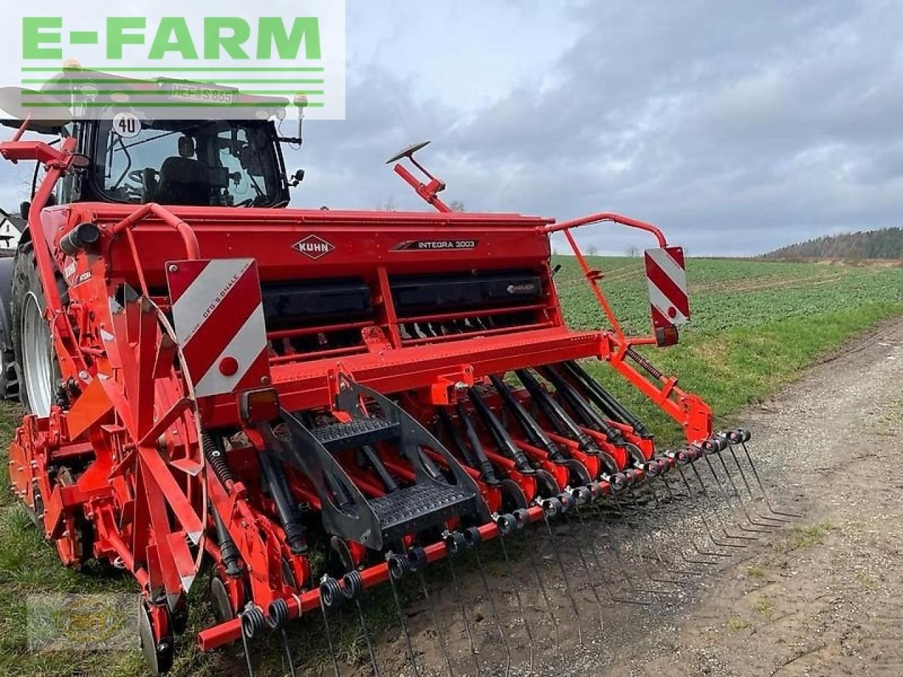 Kuhn integra 3003 sd - Semeadora combinada: foto 1 Kuhn integra 3003 sd - Semeadora combinada: foto 1