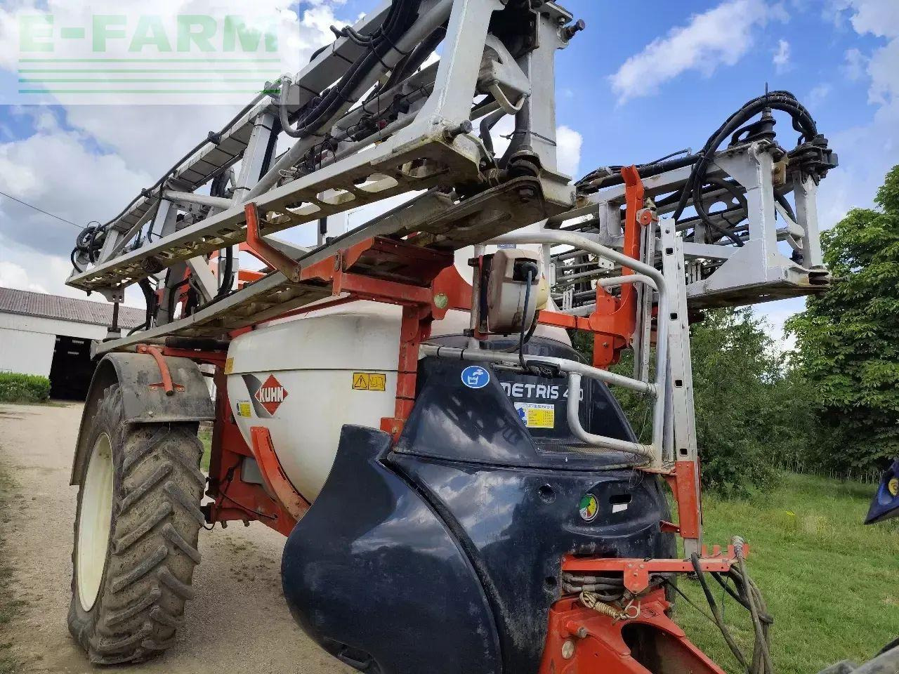 Kuhn metris 4100 - Pulverizador de arrastar: foto 2 Kuhn metris 4100 - Pulverizador de arrastar: foto 2