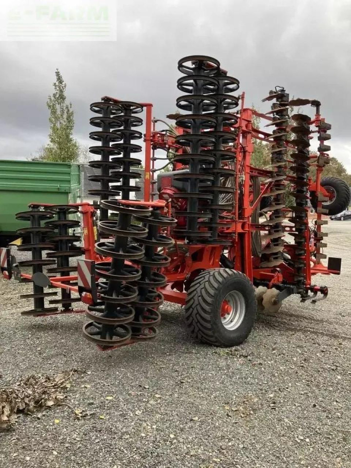 Kuhn optimer l9000 - Maquina para lavrar a terra: foto 1 Kuhn optimer l9000 - Maquina para lavrar a terra: foto 1