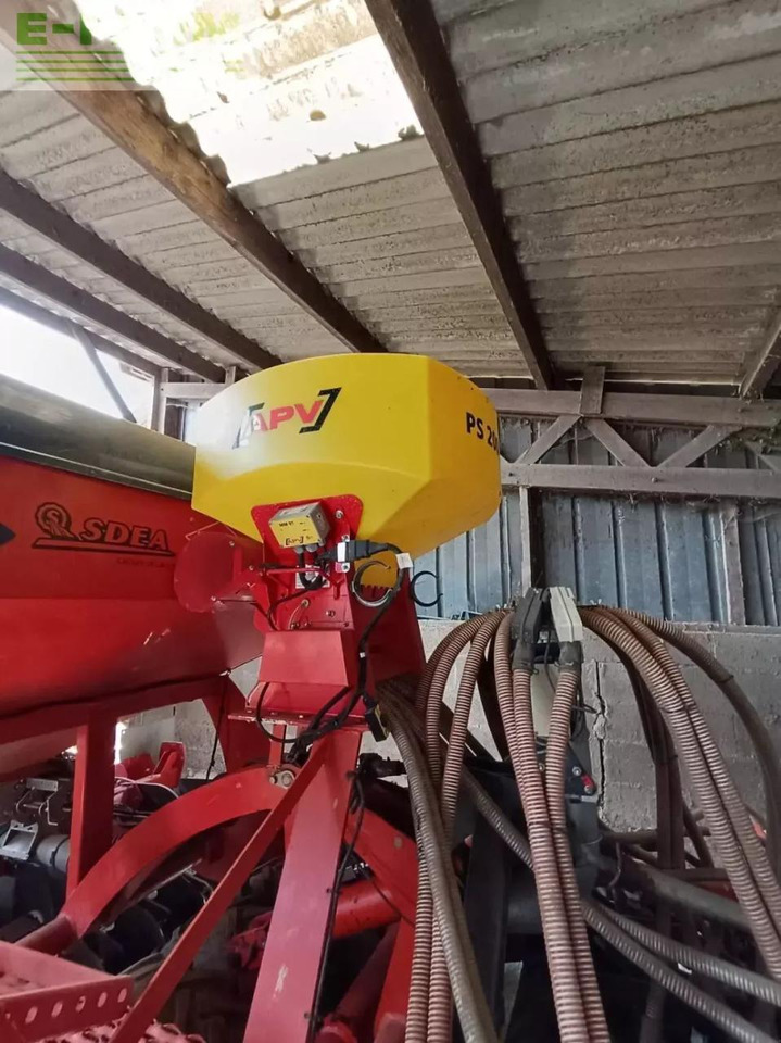 Kuhn speedliner - Semeadora de precisão: foto 5 Kuhn speedliner - Semeadora de precisão: foto 5