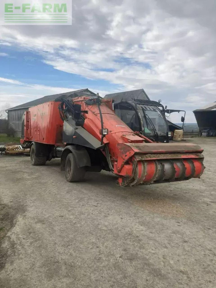 Kuhn spw 19 - Equipamento de gado: foto 1 Kuhn spw 19 - Equipamento de gado: foto 1