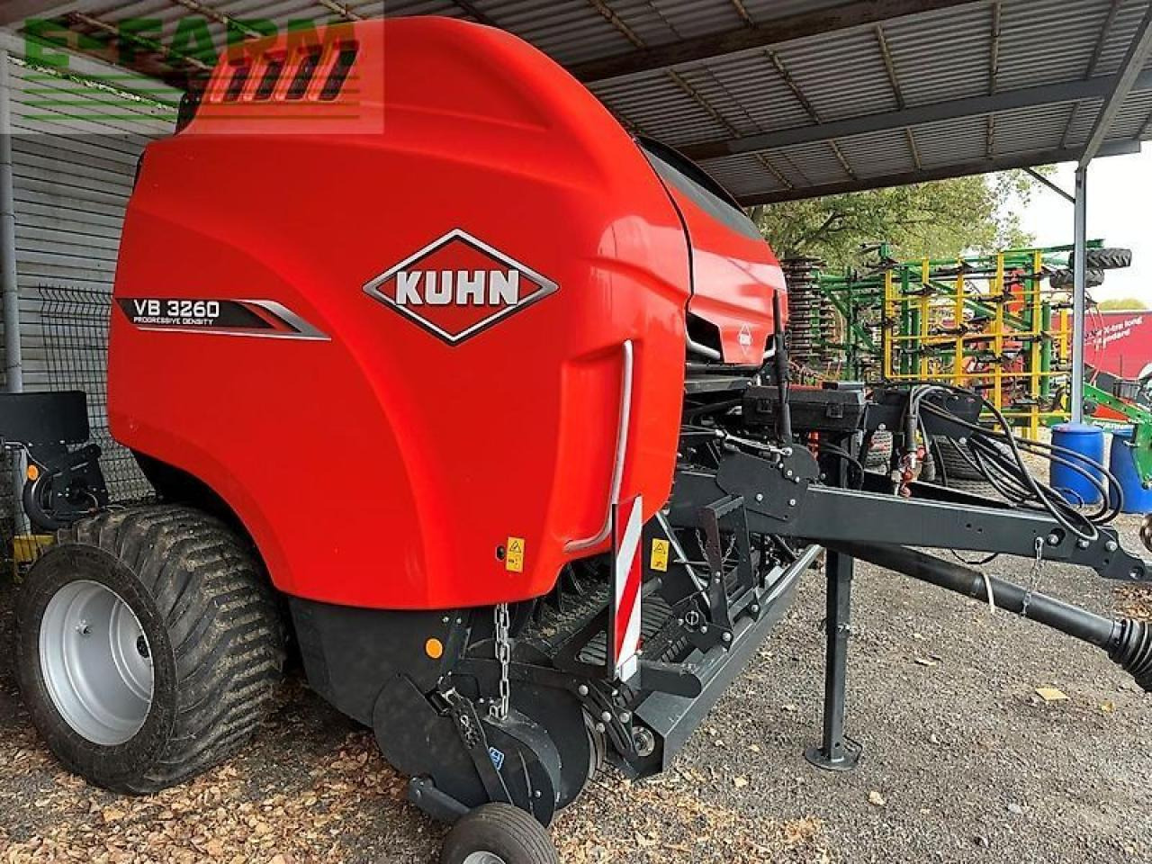 Kuhn vb 3260 - Enfardadeira de fardos quadrados: foto 1 Kuhn vb 3260 - Enfardadeira de fardos quadrados: foto 1