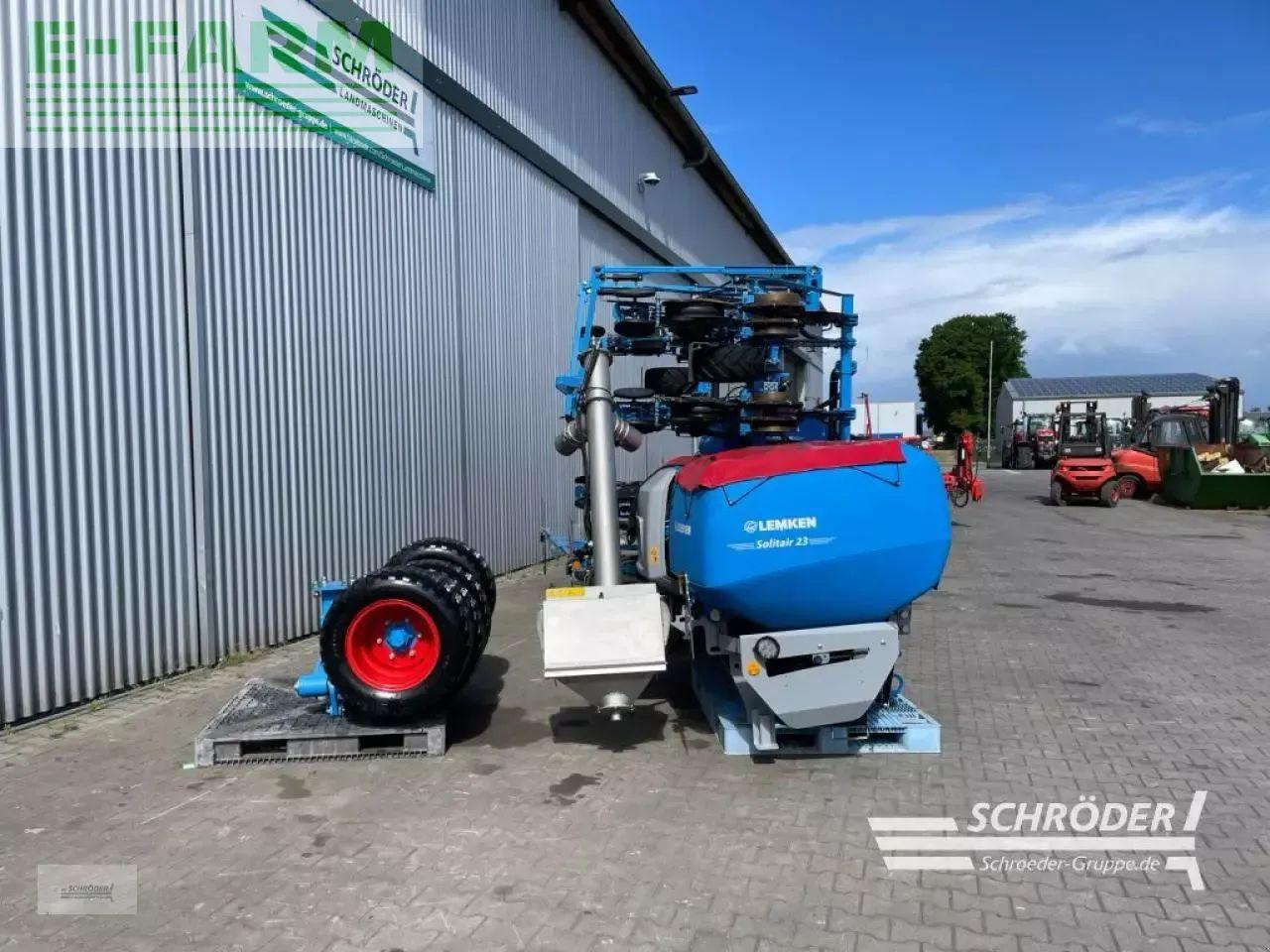 Lemken azurit 9/8.75 k d + solitair 23/1900 - Semeadora de precisão: foto 3 Lemken azurit 9/8.75 k d + solitair 23/1900 - Semeadora de precisão: foto 3