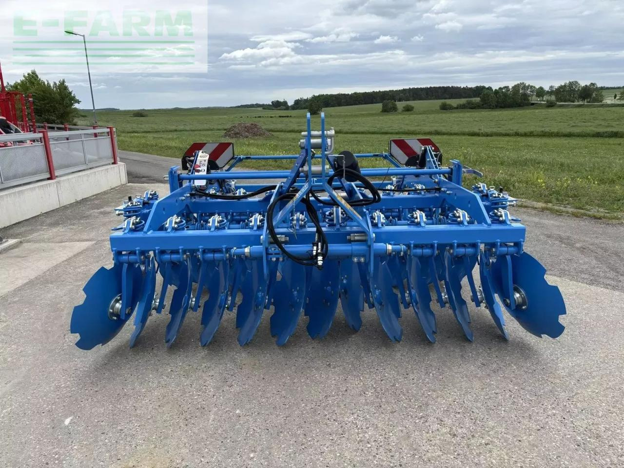 Lemken rubin10 mr/300 - Maquina para lavrar a terra: foto 2 Lemken rubin10 mr/300 - Maquina para lavrar a terra: foto 2