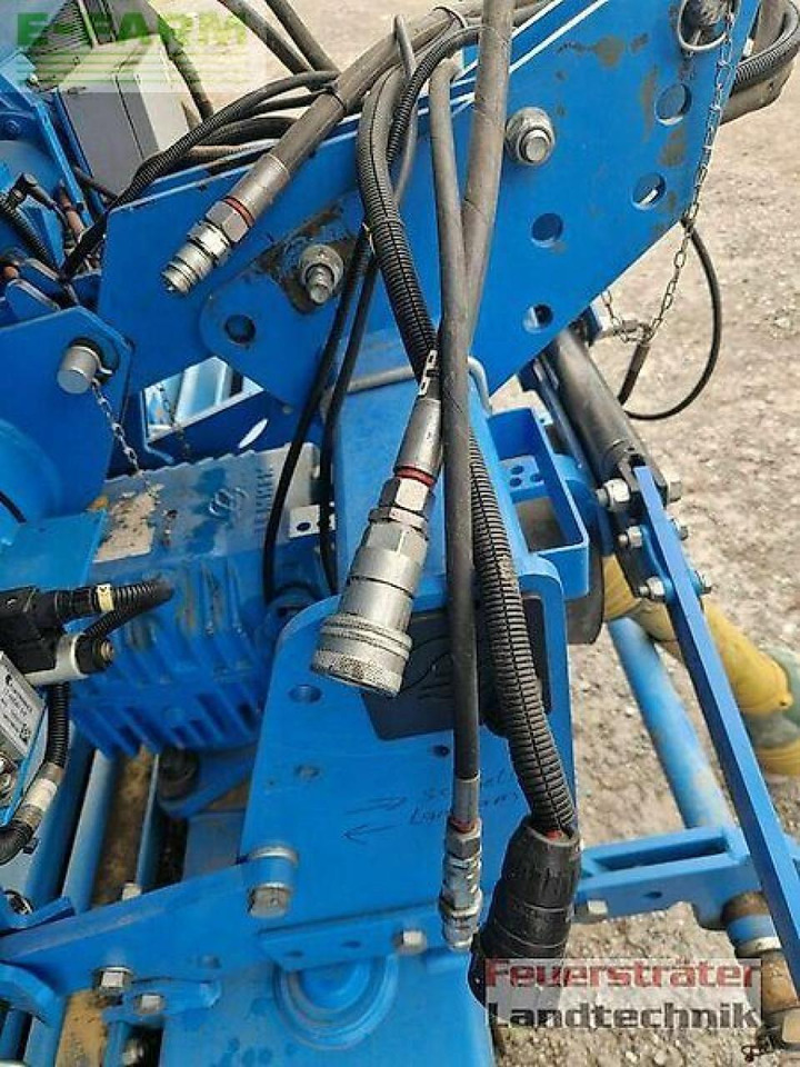 Lemken zirkon 10/300 - Maquina para lavrar a terra: foto 5 Lemken zirkon 10/300 - Maquina para lavrar a terra: foto 5