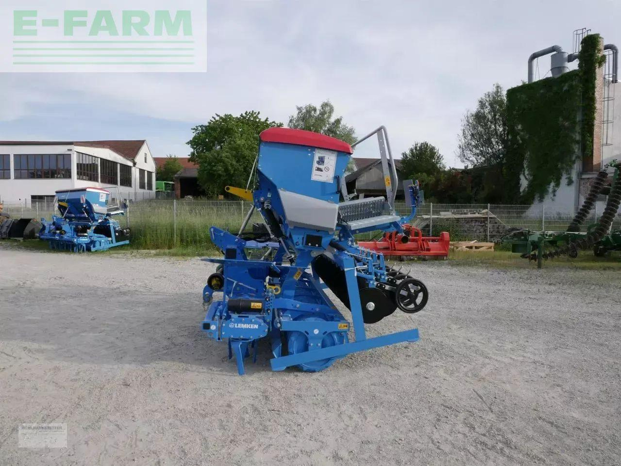 Lemken zirkon 8/300 + saphir 10 - Semeadora combinada: foto 3 Lemken zirkon 8/300 + saphir 10 - Semeadora combinada: foto 3