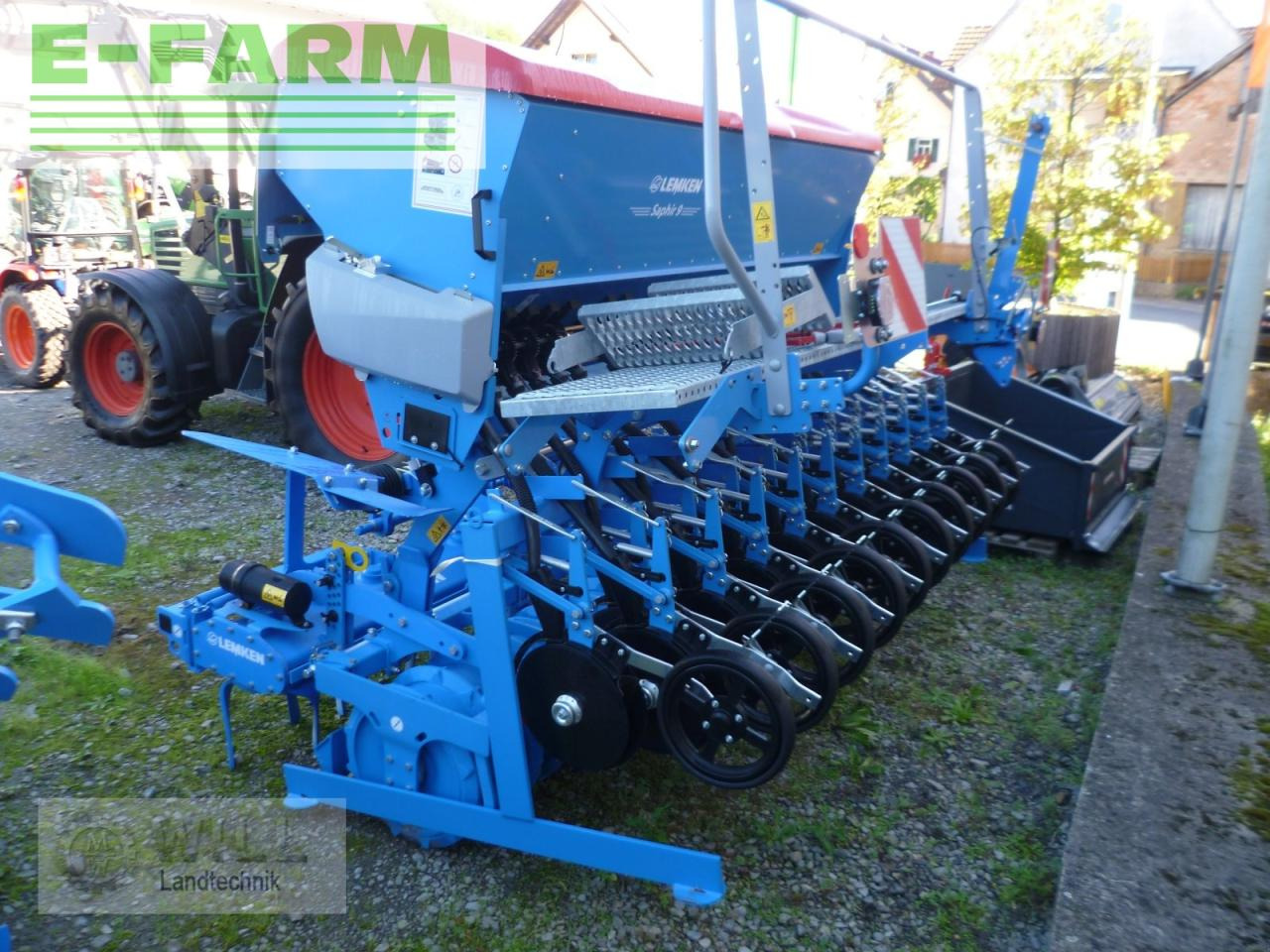 Lemken zirkon 8/300 + saphir 7/300 - Semeadora combinada: foto 2 Lemken zirkon 8/300 + saphir 7/300 - Semeadora combinada: foto 2