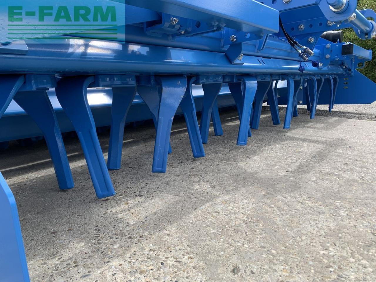 Lemken zirkon 8 & saphir 10 - Semeadora combinada: foto 5 Lemken zirkon 8 & saphir 10 - Semeadora combinada: foto 5