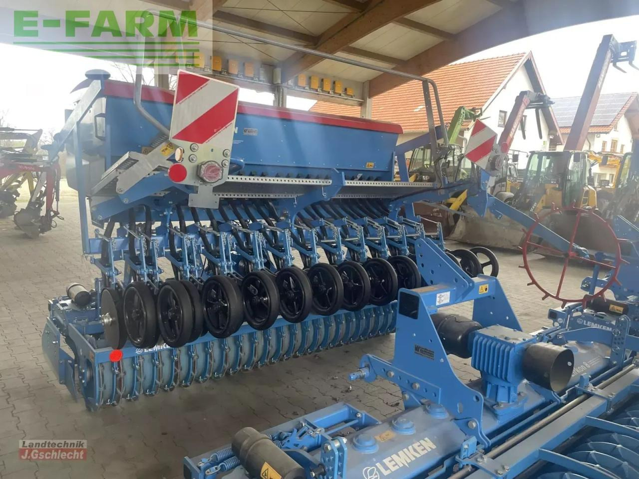 Lemken zirkon 8 + saphir 9 - Semeadora combinada: foto 3 Lemken zirkon 8 + saphir 9 - Semeadora combinada: foto 3