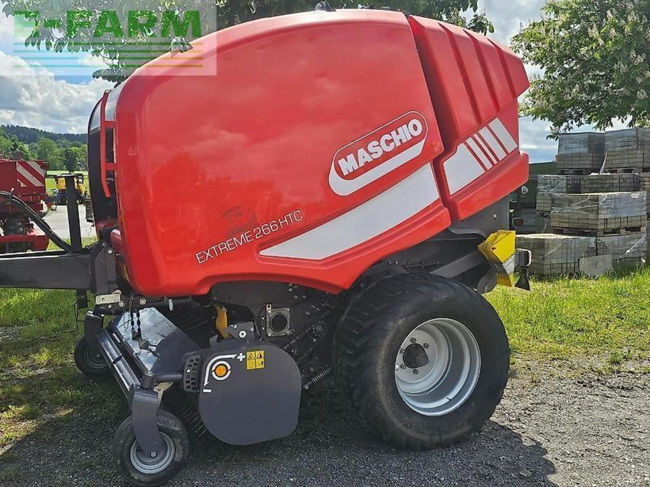 Maschio extreme 266 htc - Enfardadeira de fardos quadrados: foto 3 Maschio extreme 266 htc - Enfardadeira de fardos quadrados: foto 3