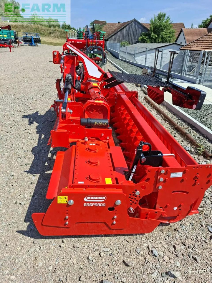 Maschio gabbiano 5000 - Maquina para lavrar a terra: foto 2 Maschio gabbiano 5000 - Maquina para lavrar a terra: foto 2