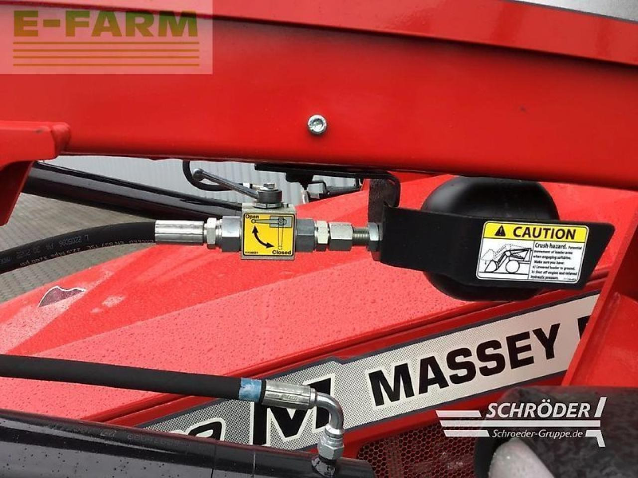 Trator Massey Ferguson 4709 m cab essential: foto 9