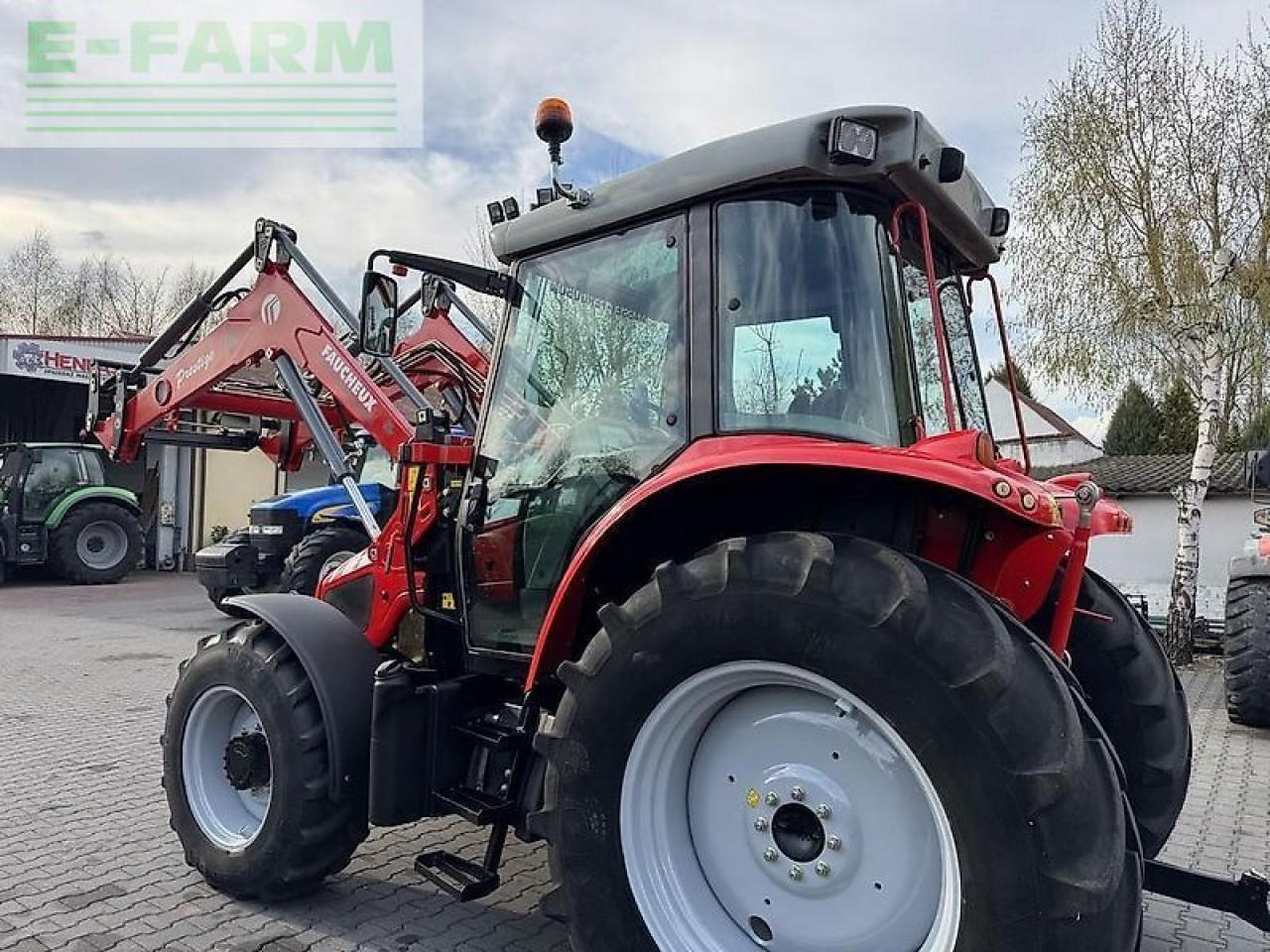 Trator Massey Ferguson 5455 + faucheux prestige 120: foto 30
