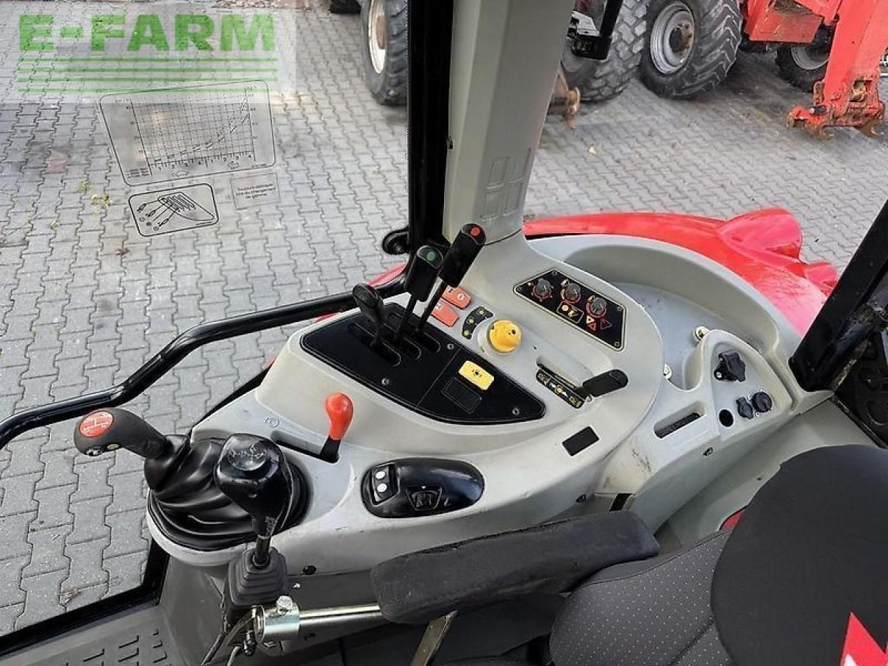 Trator Massey Ferguson 5455 + faucheux prestige 120: foto 13