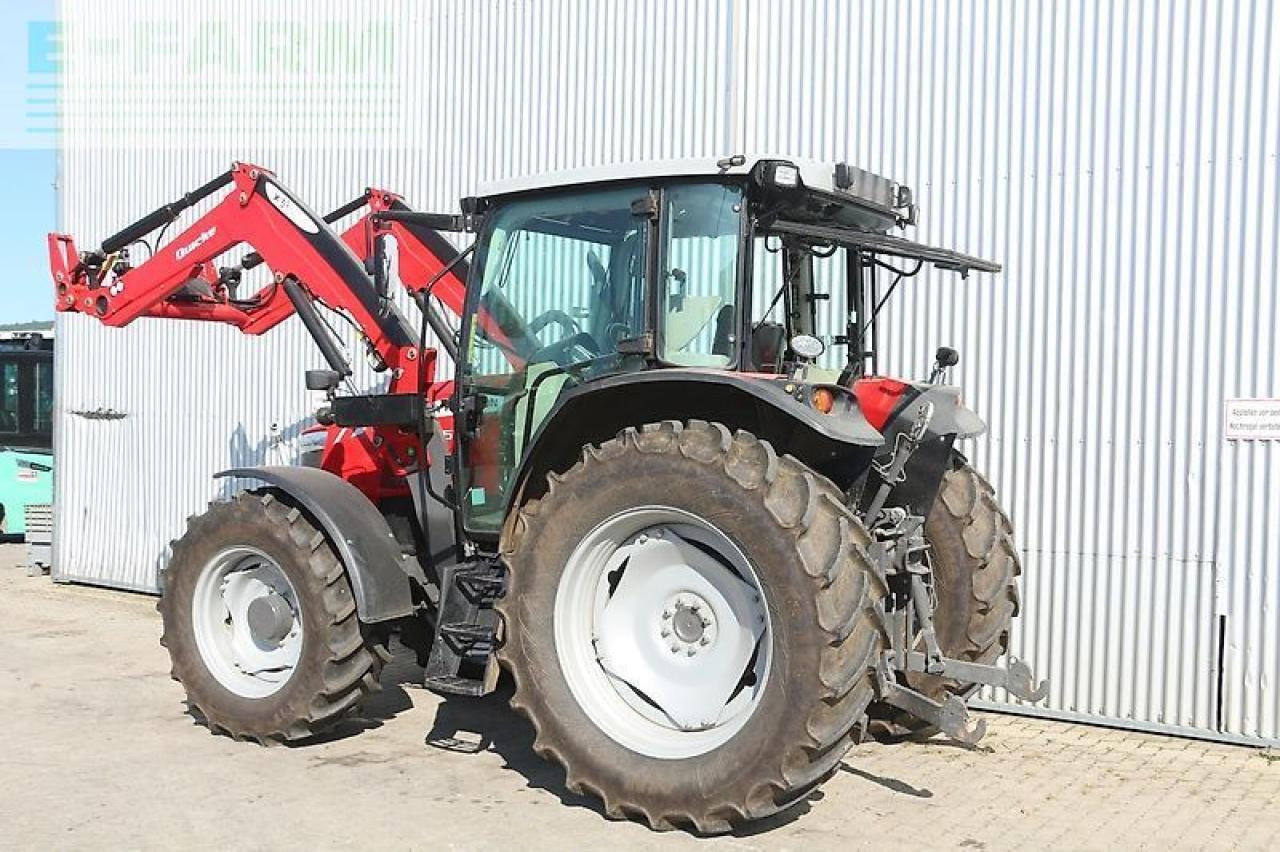 Massey Ferguson 5711 - Trator: foto 5 Massey Ferguson 5711 - Trator: foto 5