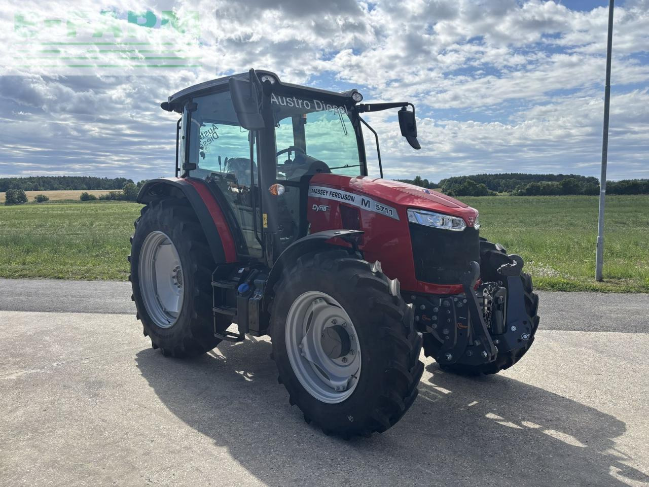 Trator Massey Ferguson 5711 m dyna 4 comfort: foto 9