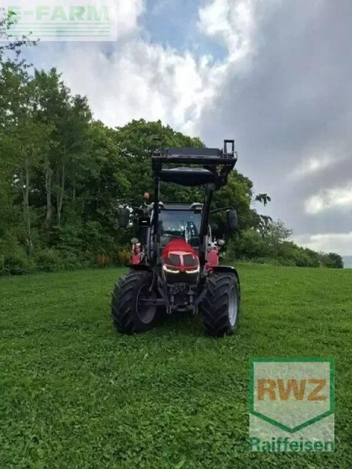 Massey Ferguson 5s 135 - Trator: foto 2 Massey Ferguson 5s 135 - Trator: foto 2