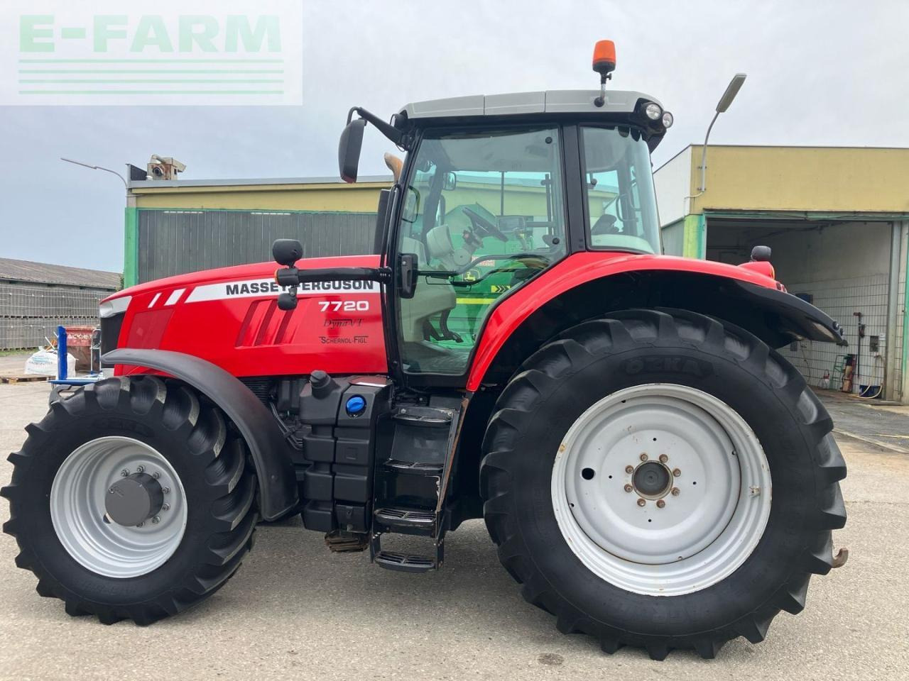 Massey Ferguson 7720 - Trator: foto 2 Massey Ferguson 7720 - Trator: foto 2