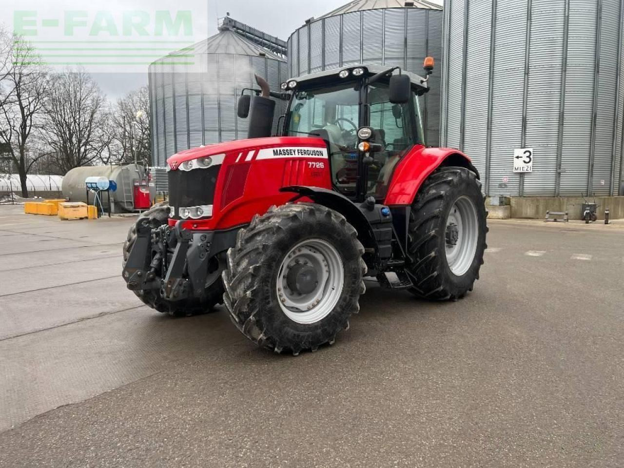 Massey Ferguson 7726 - Trator: foto 1 Massey Ferguson 7726 - Trator: foto 1